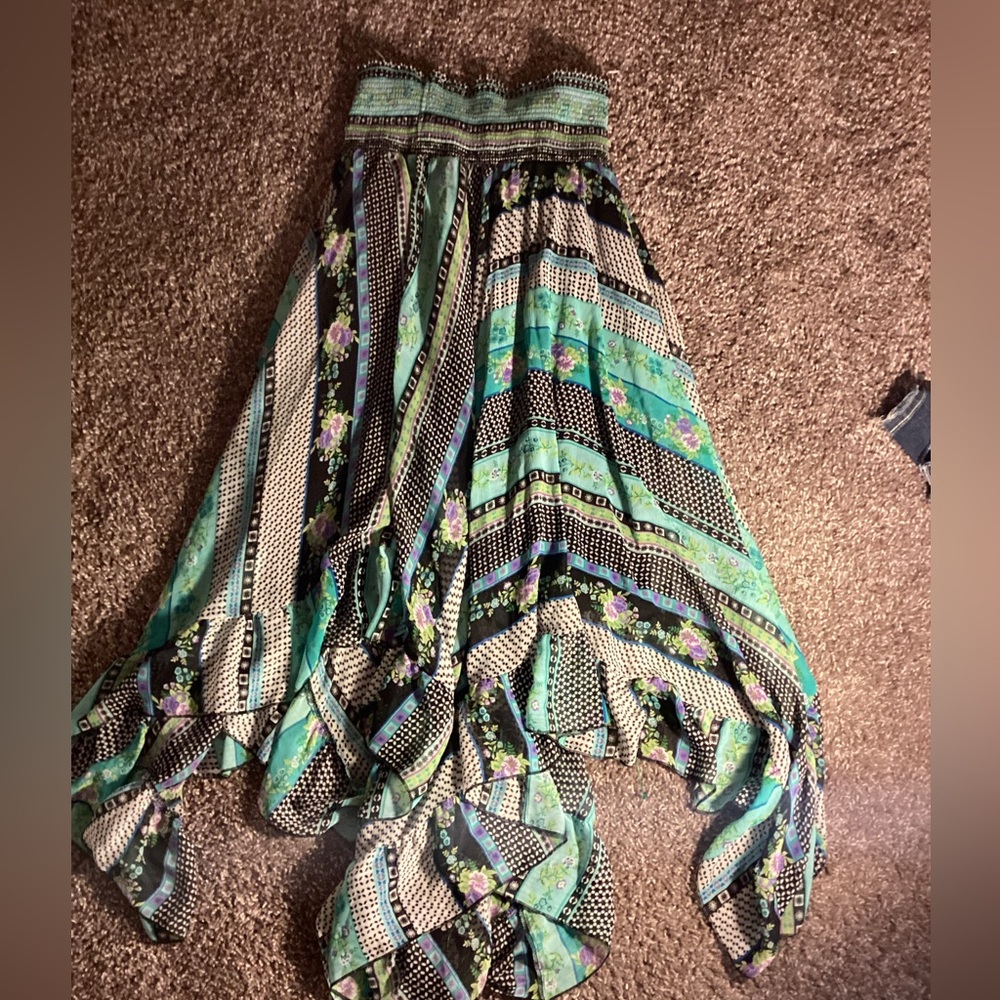 Lapis medium high low skirt with green floral bohemian patterns